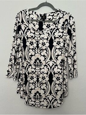JM Collection Black and White Floral Scroll Print Long Sleeve Top